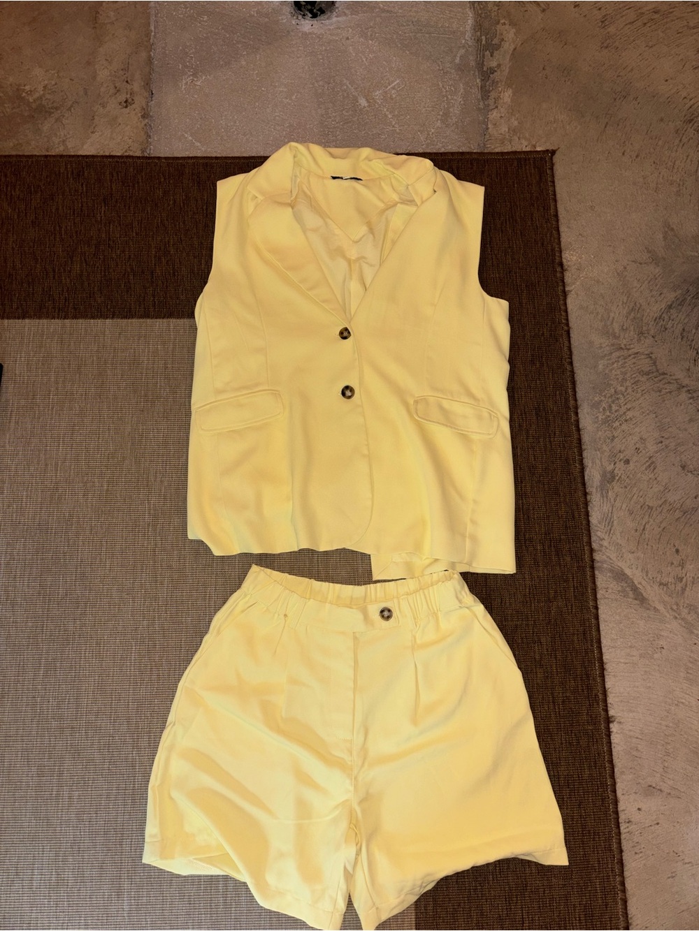 HYFVE Yellow Blazer Vest & Short Set Size L